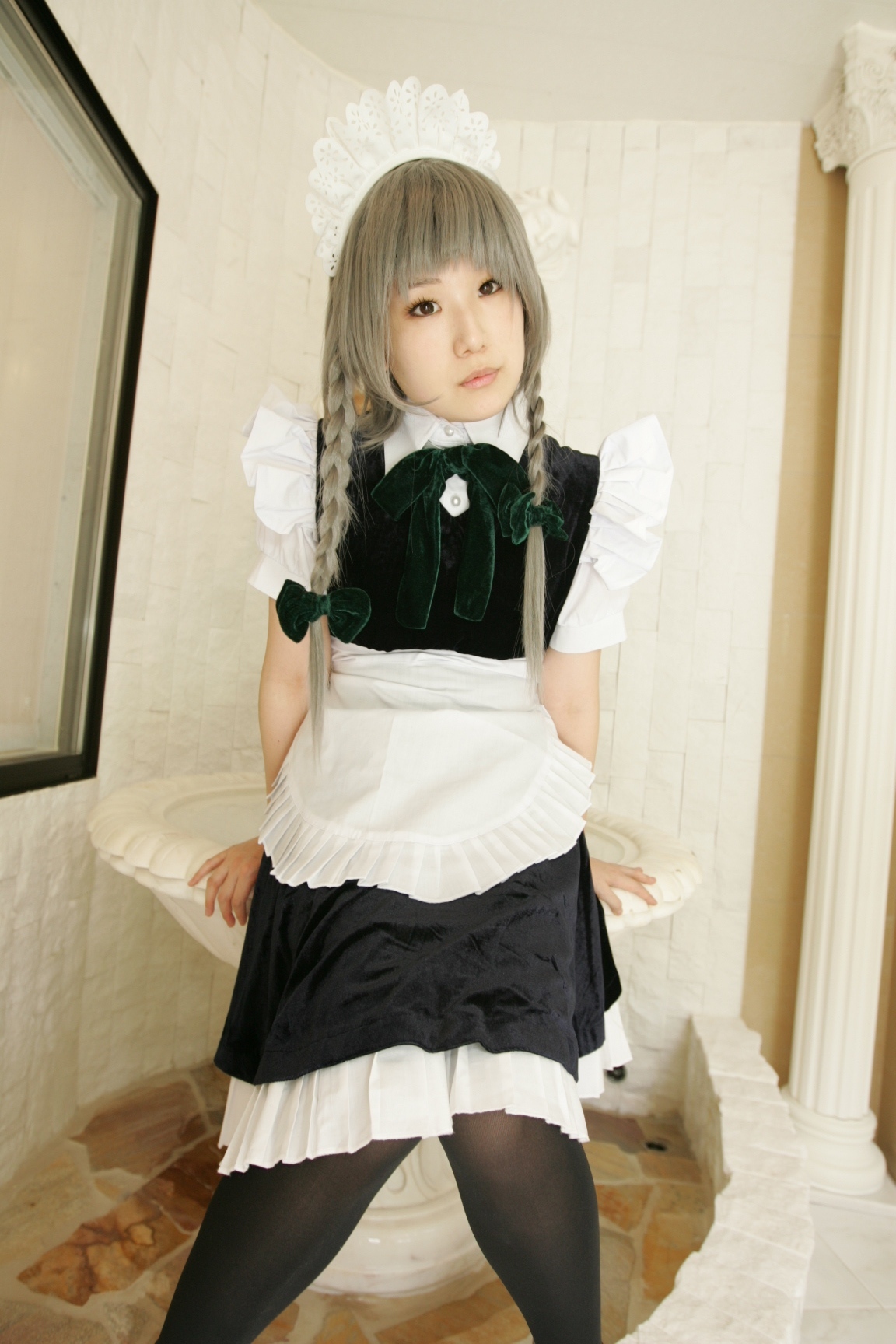 黑丝游戏美女　[Cosplay]Izayoi-Sakuya 日本超级诱惑美女图片写真